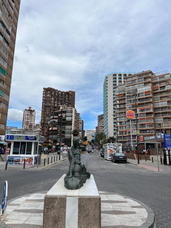 Apartment Seimar Benidorm Con Vistas Al Mar Exteriör bild